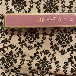 Urban decay ultra lipgloss